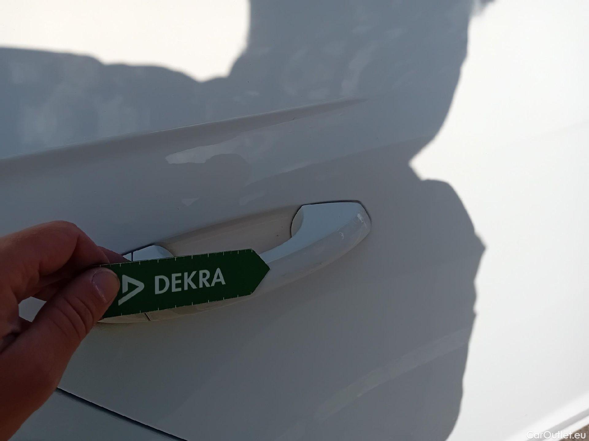  Seat  Leon SEAT León / 2016 / 5P / berlina con portón 1.5 TSI 95kW (130CV) St&Sp Style Visio Edition #38