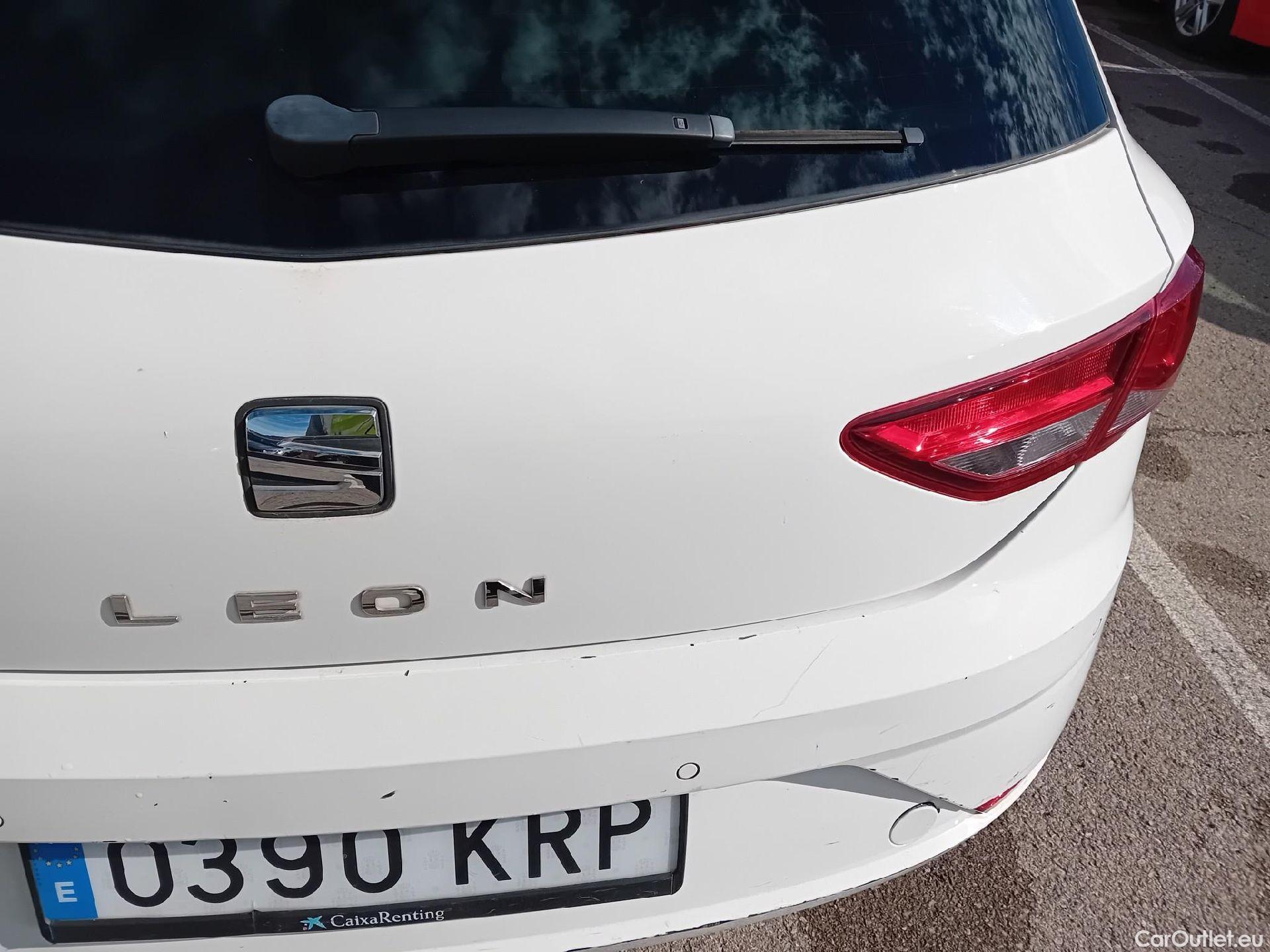  Seat  Leon SEAT León / 2016 / 5P / berlina con portón 1.5 TSI 95kW (130CV) St&Sp Style Visio Edition #31