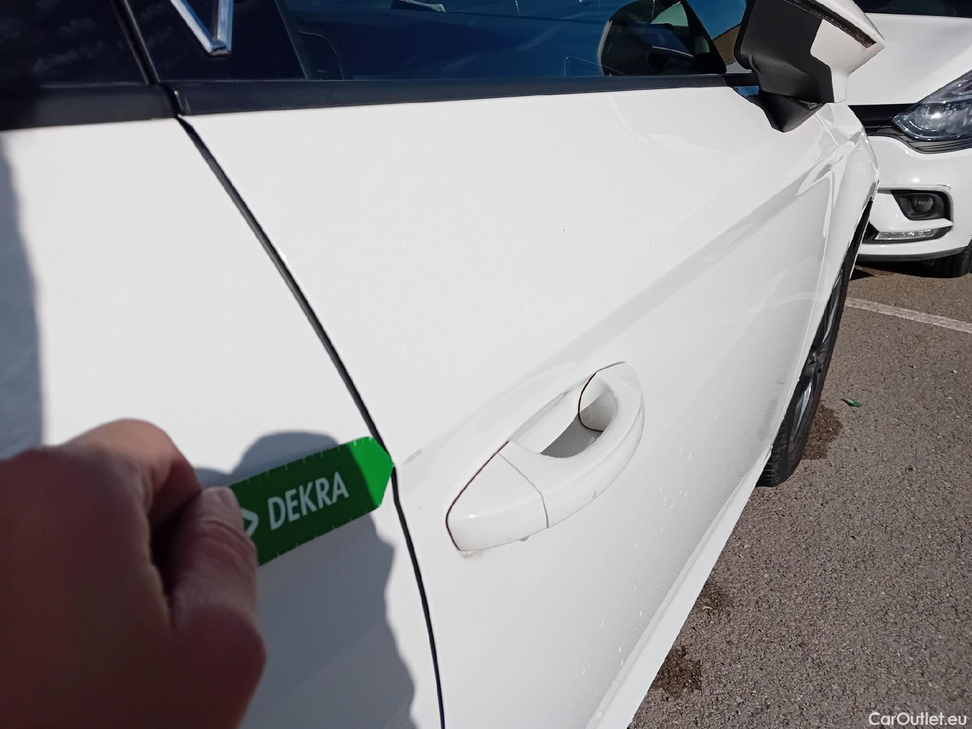  Seat  Leon SEAT León / 2016 / 5P / berlina con portón 1.5 TSI 95kW (130CV) St&Sp Style Visio Edition #41