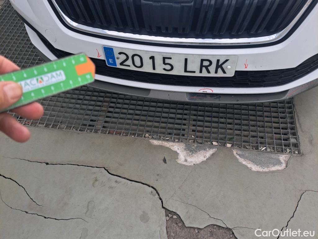  Skoda  KAMIQ SKODA  1.0 TSI 81kW (110CV) DSG Ambition (CX) #16