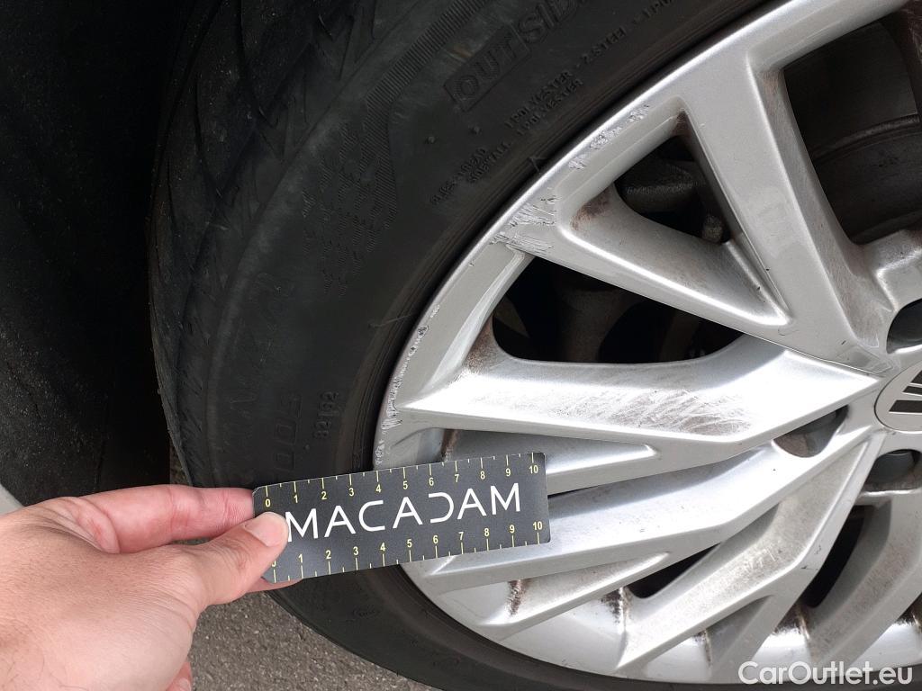  Seat  Leon SEAT Nuevo León / 2020 / 5P / familiar SP 1.4 e-Hybrid DSG S&S Xcellence Go L (AC) #15