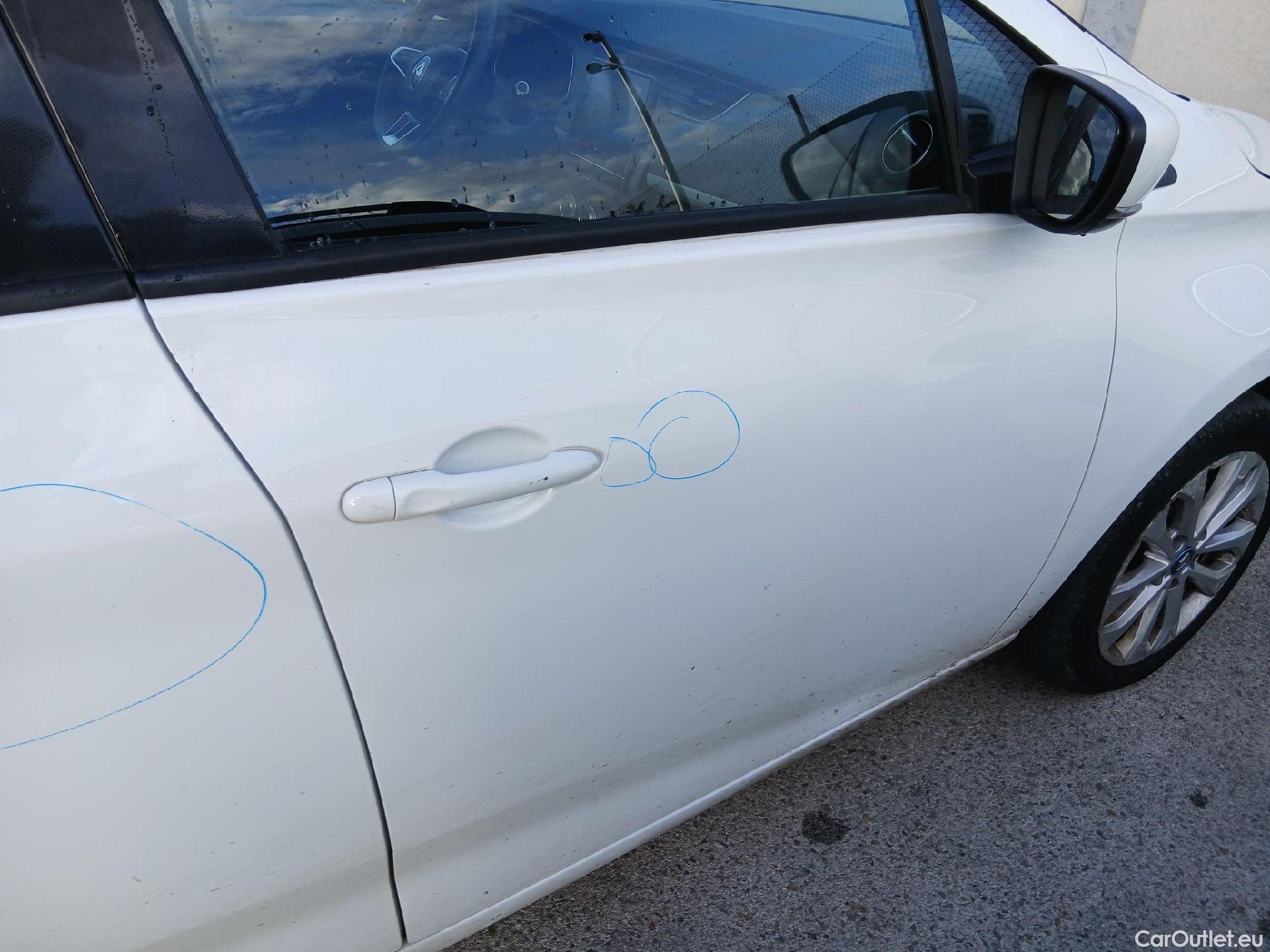  Renault  Zoe RENAULT  / 2019 / 5P / berlina con portón Intens 80 kW R110 Batería 50kWh #28