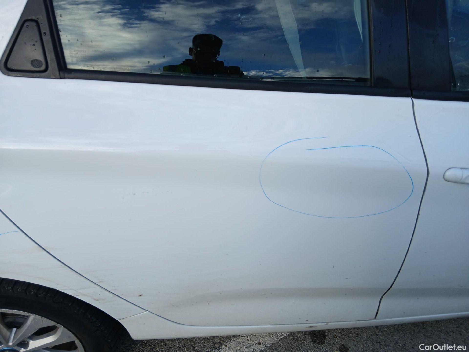  Renault  Zoe RENAULT  / 2019 / 5P / berlina con portón Intens 80 kW R110 Batería 50kWh #27