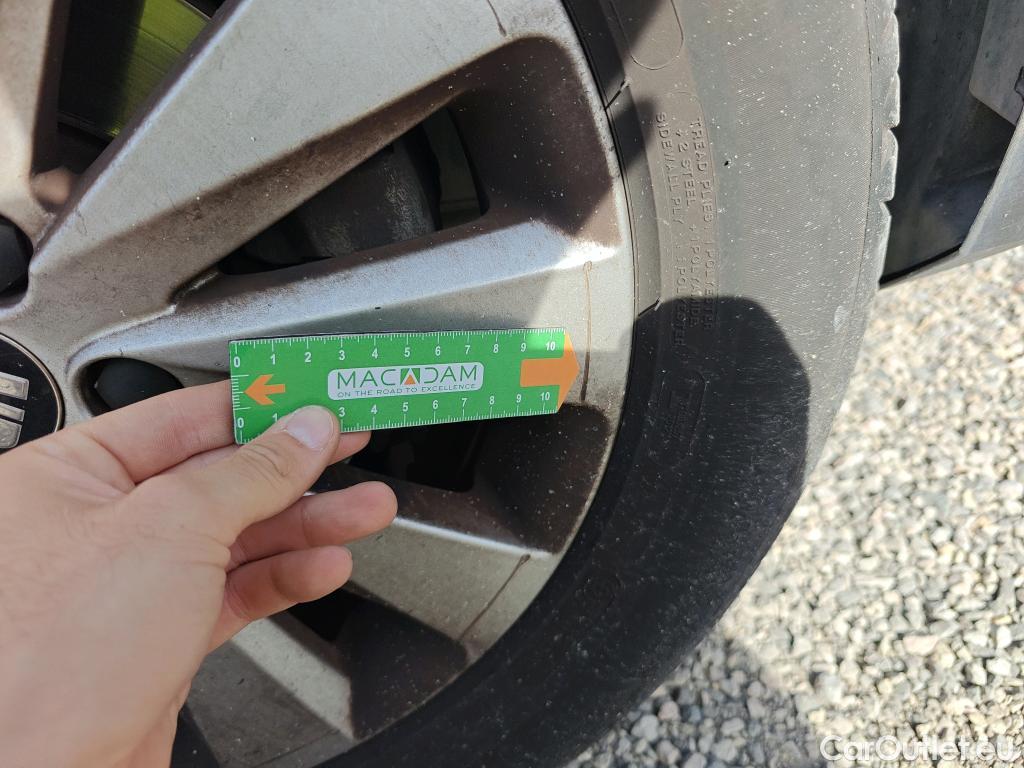  Seat  Arona SEAT  / 2017 / 5P / todoterreno 1.0 TSI 70kW (95CV) Style Edition Eco (CX) #9