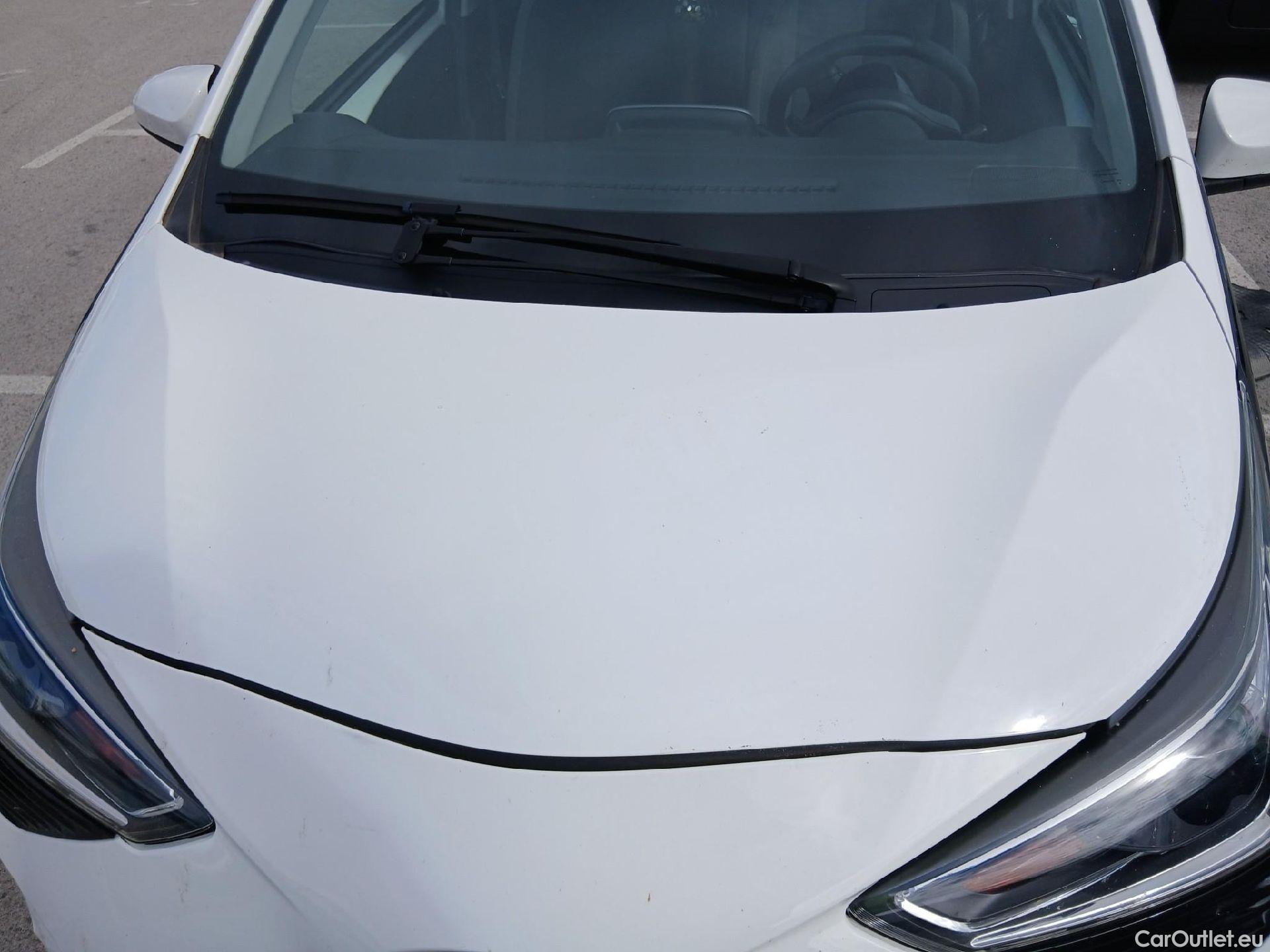  Toyota  Aygo TOYOTA  / 2018 / 5P / minicoche 1.0 70 x-play #10