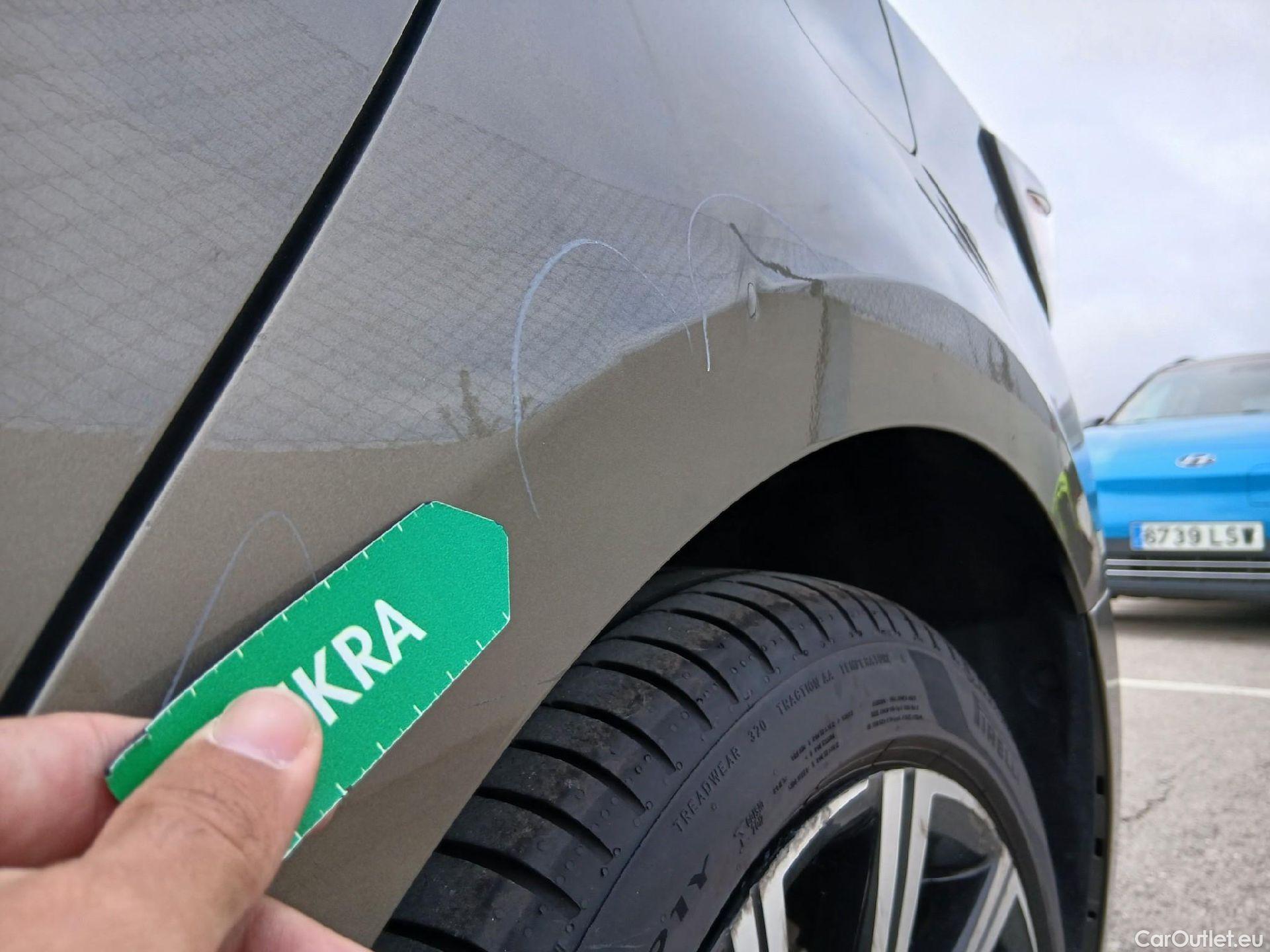  Toyota  Corolla TOYOTA  / 2019 / 5P / familiar 1.8 125H STYLE E-CVT TOURING SPORT #10