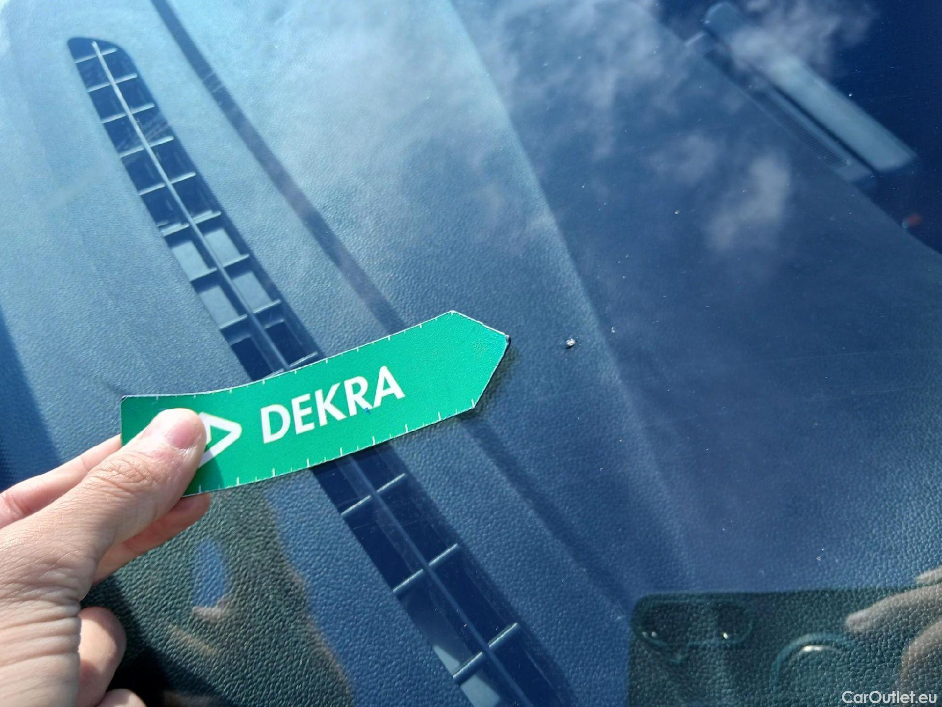  Renault  Clio RENAULT  / 2019 / 5P / berlina con portón Business Blue dCi 63 kW (85CV) #6