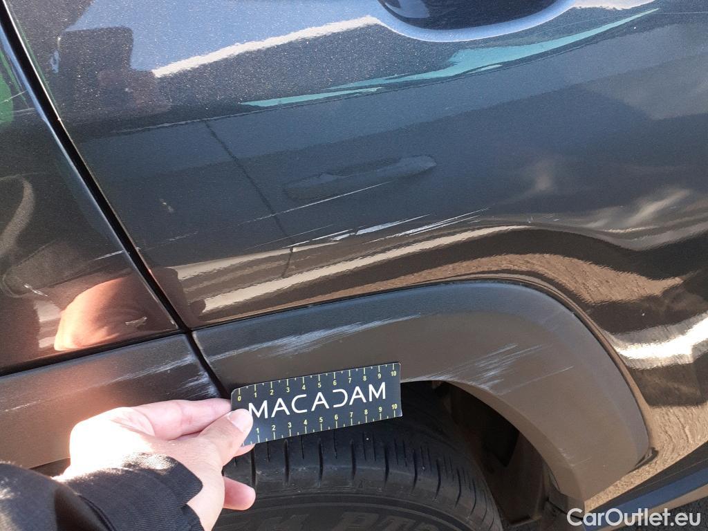  Toyota  RAV4 TOYOTA  / 2018 / 5P / todoterreno 2.5l 220H Advance 4WD #43