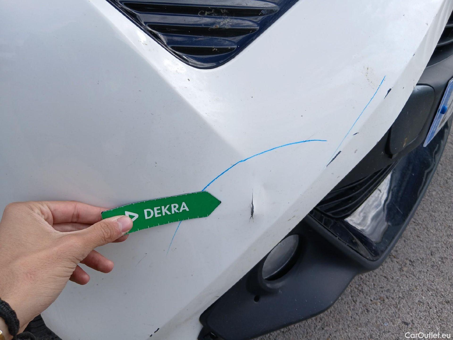  Toyota  Aygo TOYOTA  / 2018 / 5P / minicoche 1.0 70 x-play #5