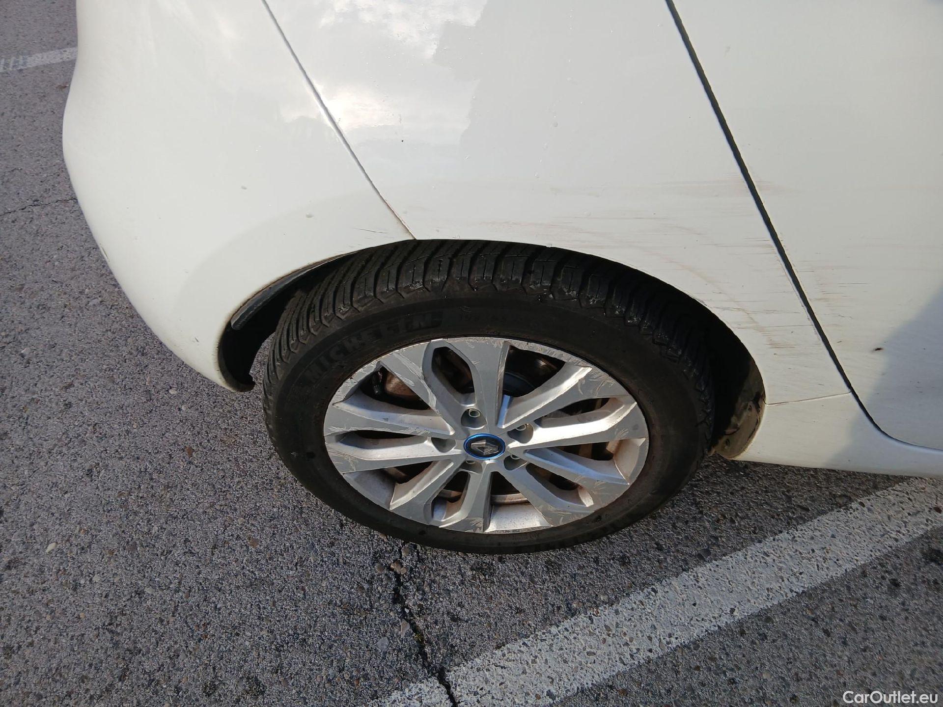  Renault  Zoe RENAULT  / 2019 / 5P / berlina con portón Intens 80 kW R110 Batería 50kWh #10