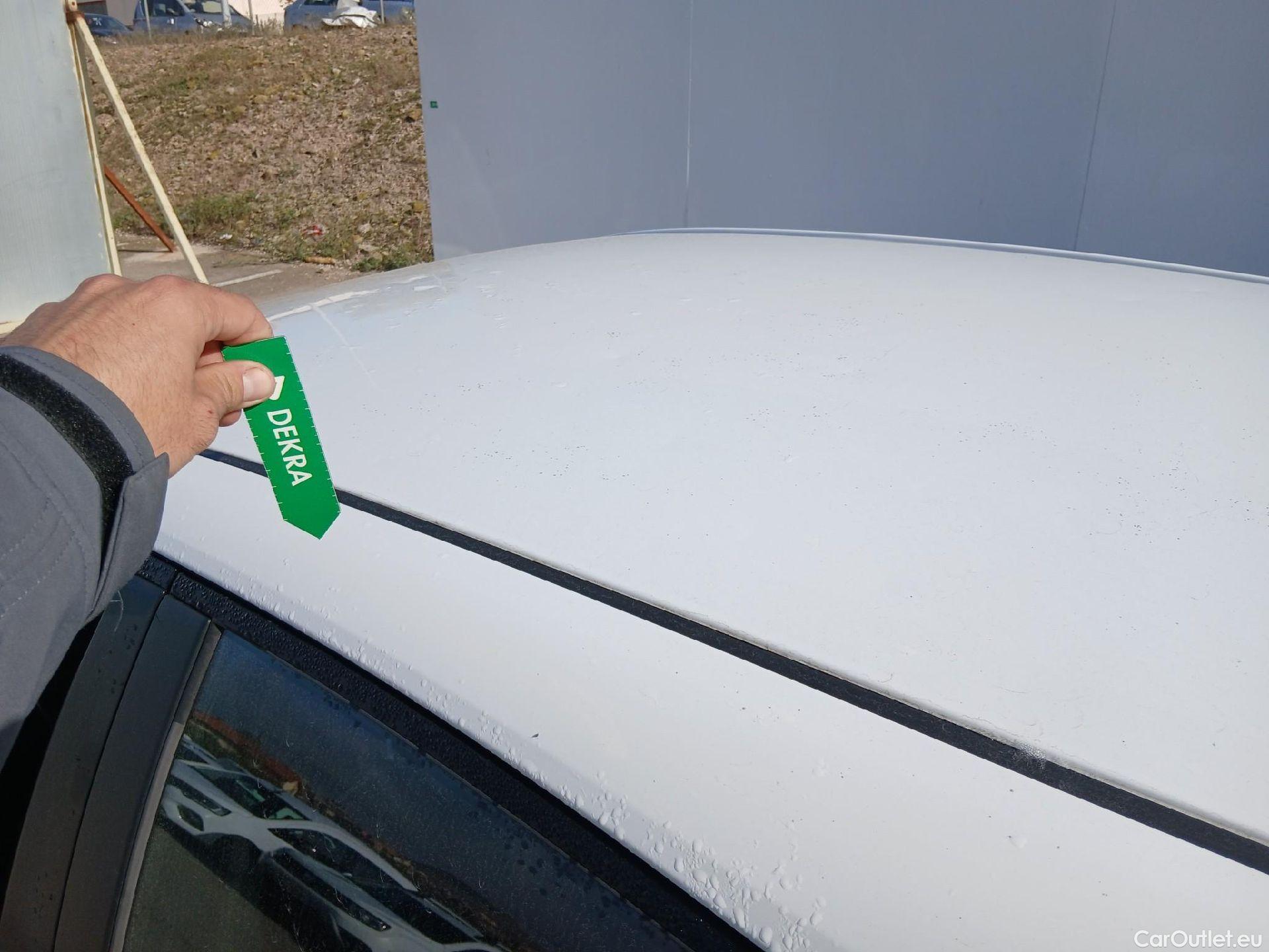  Toyota  Corolla TOYOTA  1.8 125H ACTIVE TECH E-CVT #9