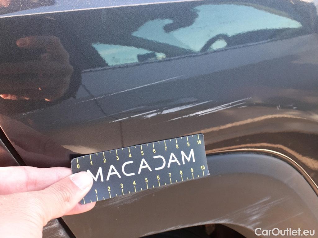  Toyota  RAV4 TOYOTA  / 2018 / 5P / todoterreno 2.5l 220H Advance 4WD #25