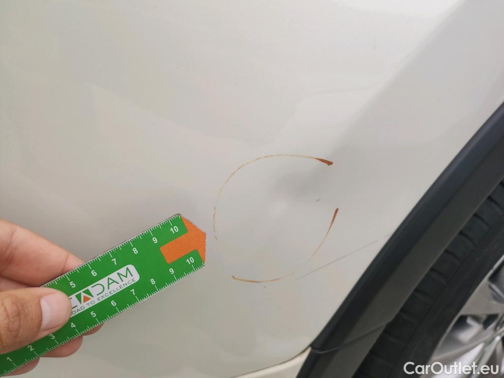  Toyota  RAV4 TOYOTA  / 2015 / 5P / todoterreno 2.5l hybrid 2WD Advance Pack Drive #2