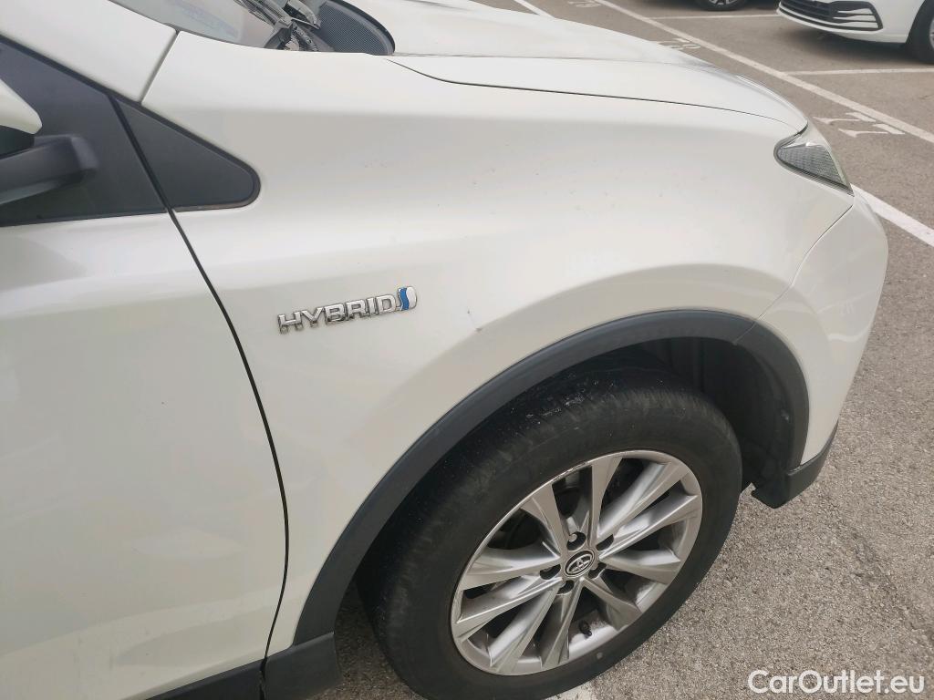  Toyota  RAV4 TOYOTA  / 2015 / 5P / todoterreno 2.5l hybrid 2WD Advance Pack Drive #13