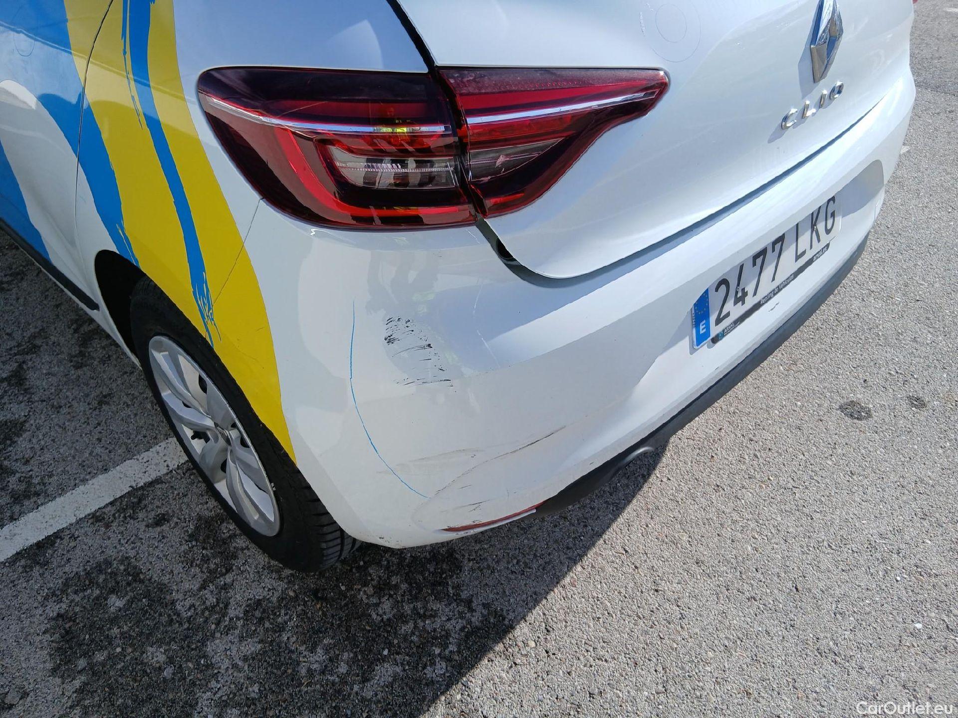  Renault  Clio RENAULT  / 2019 / 5P / berlina con portón Business Blue dCi 63 kW (85CV) #23