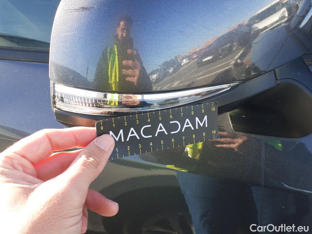  Toyota  RAV4 TOYOTA  / 2018 / 5P / todoterreno 2.5l 220H Advance 4WD #50