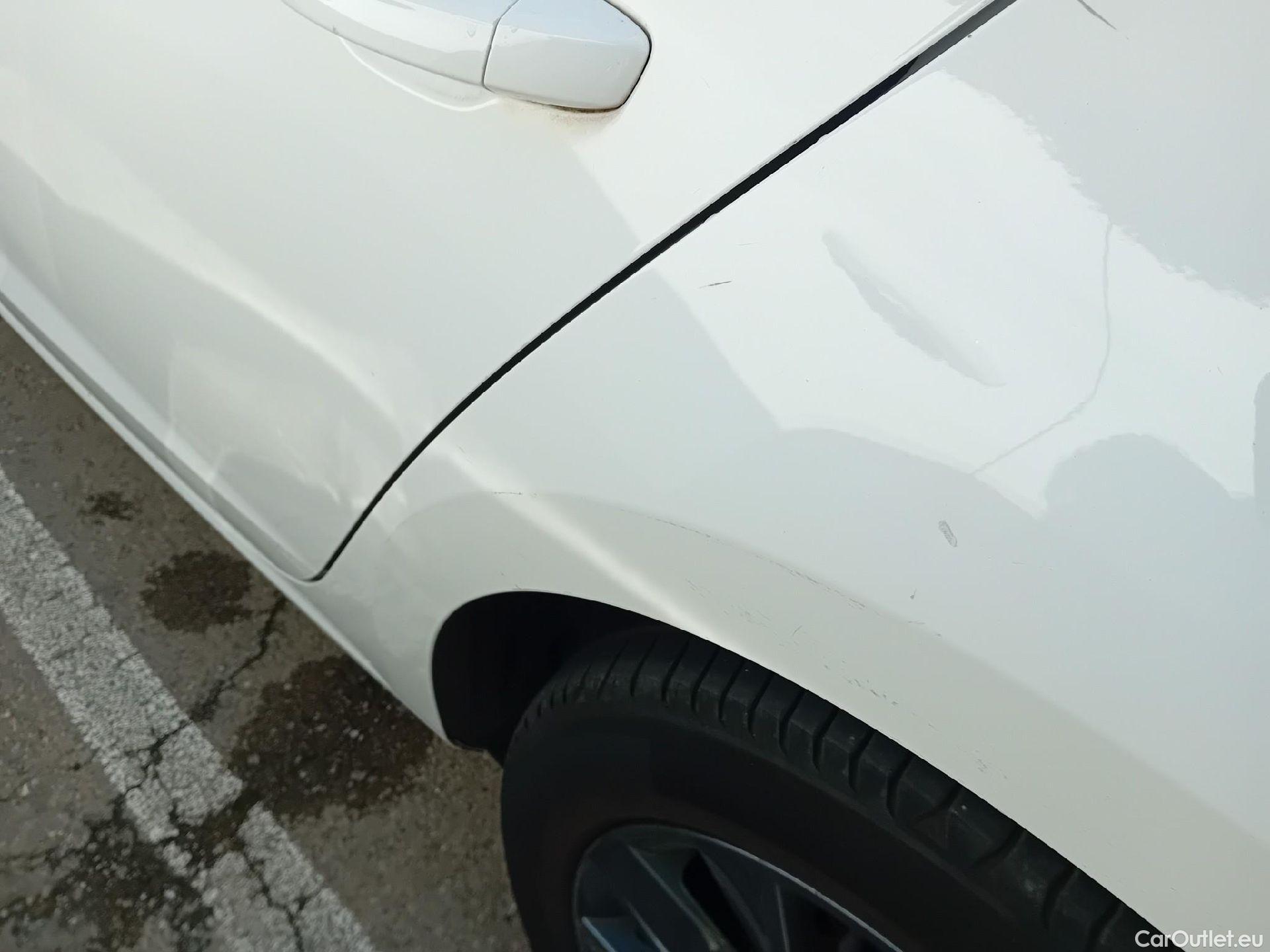  Seat  Leon SEAT León / 2016 / 5P / berlina con portón 1.5 TSI 95kW (130CV) St&Sp Style Visio Edition #19