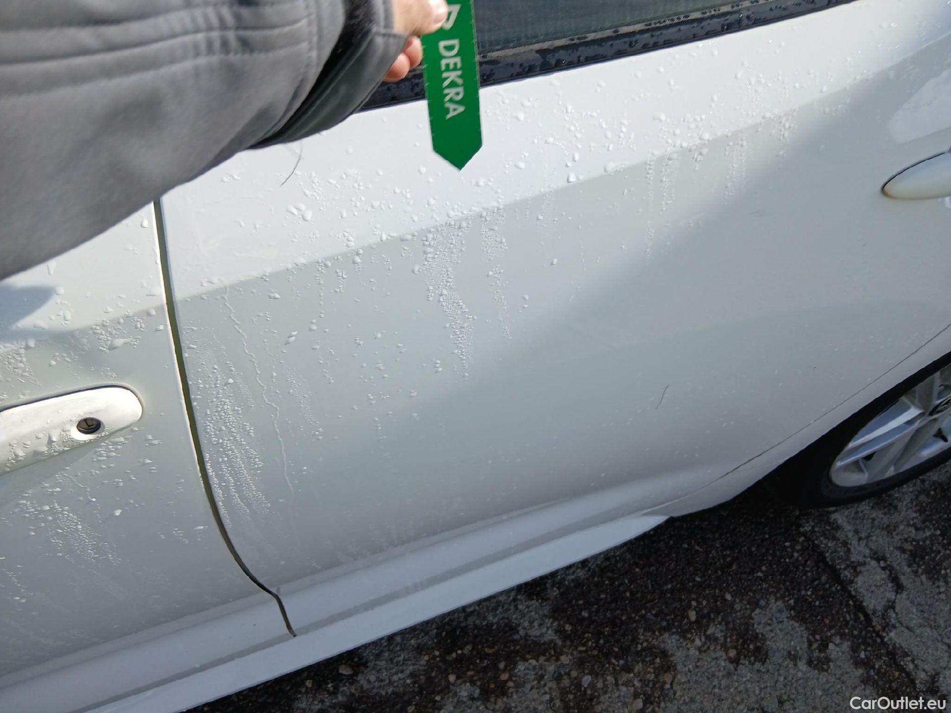  Toyota  Corolla TOYOTA  1.8 125H ACTIVE TECH E-CVT #15