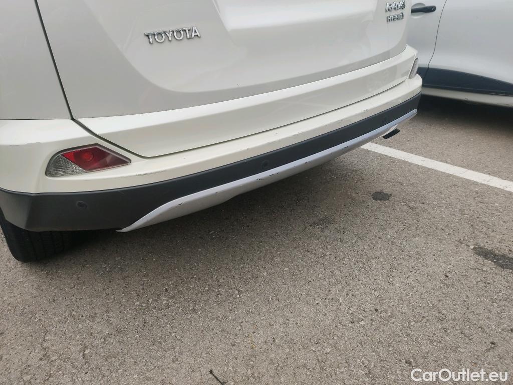  Toyota  RAV4 TOYOTA  / 2015 / 5P / todoterreno 2.5l hybrid 2WD Advance Pack Drive #23