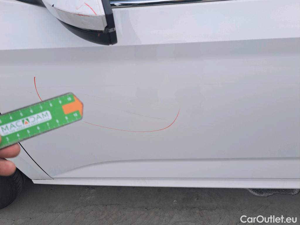  Skoda  KAMIQ SKODA  1.0 TSI 81kW (110CV) DSG Ambition (CX) #27