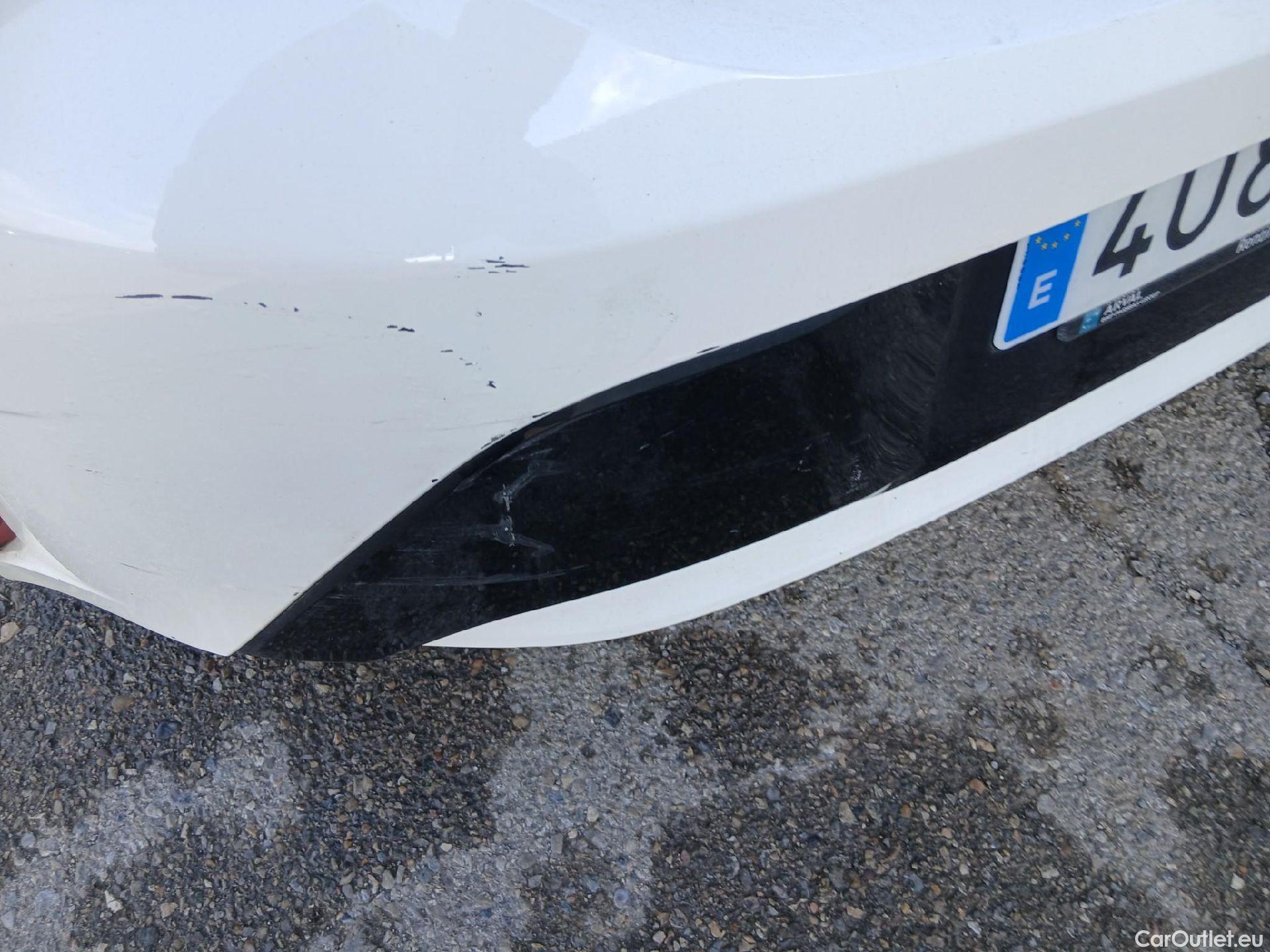  Toyota  Corolla TOYOTA  1.8 125H ACTIVE TECH E-CVT #24