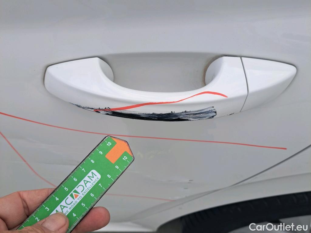  Skoda  KAMIQ SKODA  1.0 TSI 81kW (110CV) DSG Ambition (CX) #50