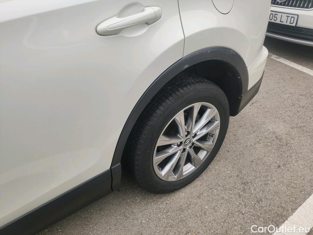  Toyota  RAV4 TOYOTA  / 2015 / 5P / todoterreno 2.5l hybrid 2WD Advance Pack Drive #25