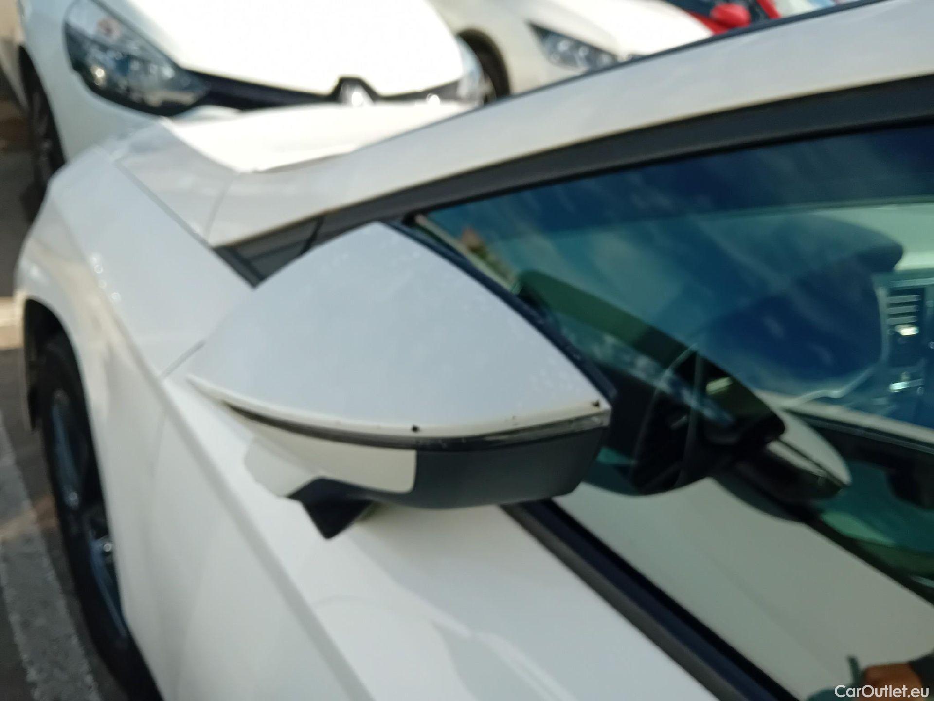  Seat  Leon SEAT León / 2016 / 5P / berlina con portón 1.5 TSI 95kW (130CV) St&Sp Style Visio Edition #13