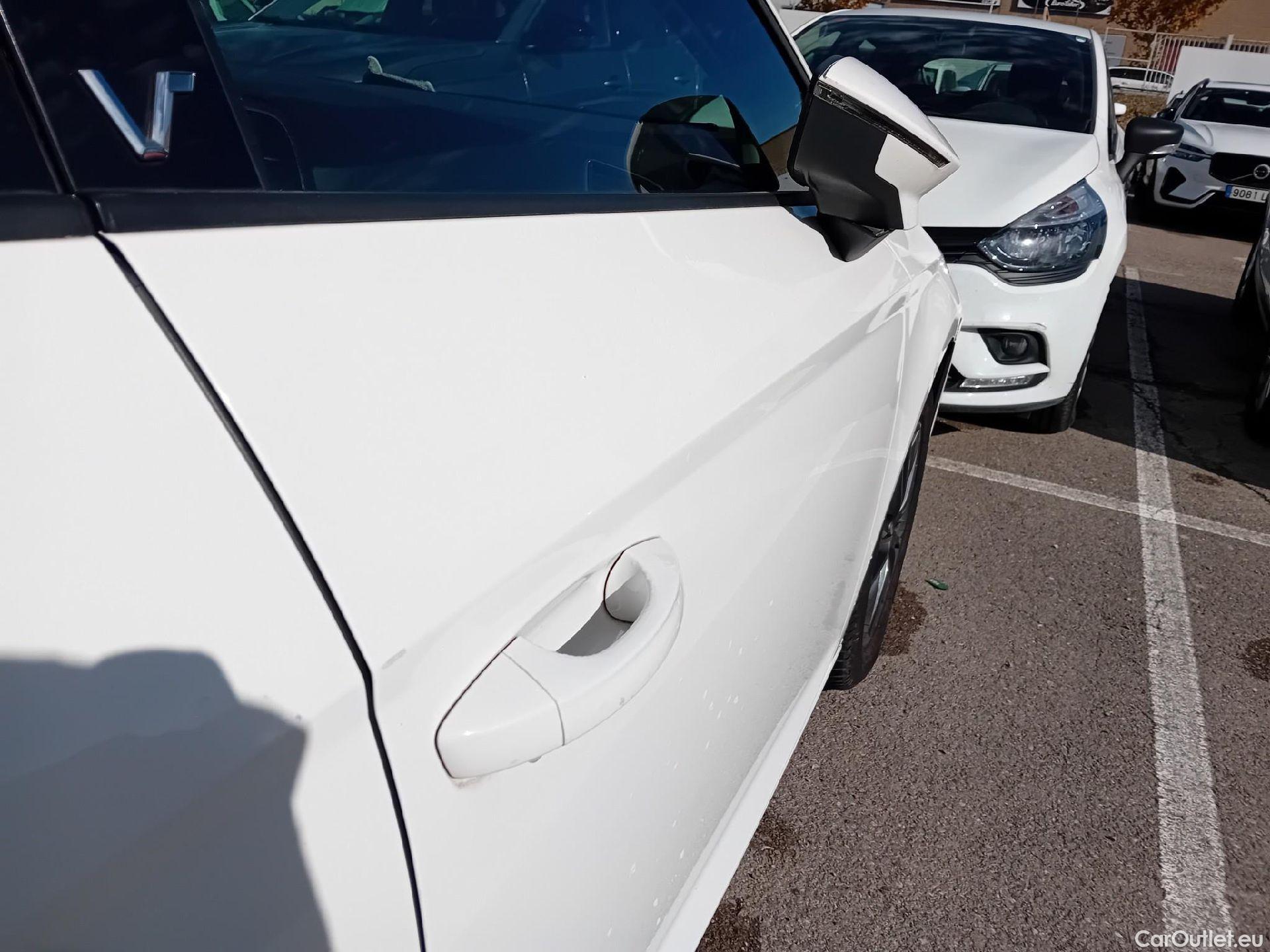  Seat  Leon SEAT León / 2016 / 5P / berlina con portón 1.5 TSI 95kW (130CV) St&Sp Style Visio Edition #42