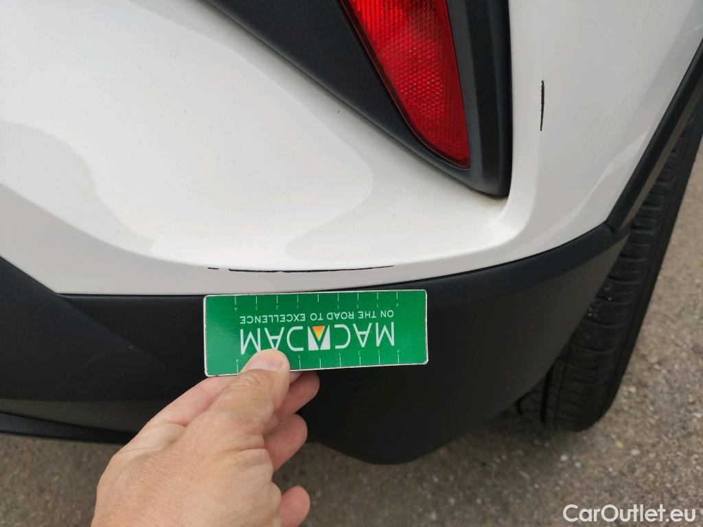  Toyota  C-HR TOYOTA  / 2019 / 5P / todoterreno 1.8 125H Active #13