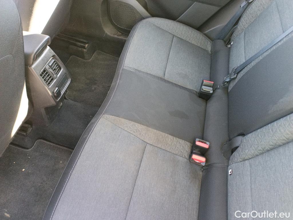  Renault  Captur RENAULT  / 2020 / 5P / todoterreno Intens TCe 90 #6