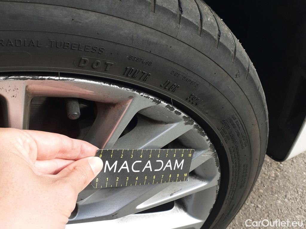  Seat  Leon SEAT Nuevo León / 2020 / 5P / familiar SP 1.4 e-Hybrid DSG S&S Xcellence Go L (AC) #20