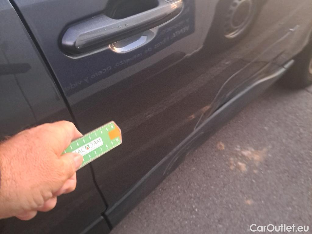  Toyota  RAV4 TOYOTA  / 2018 / 5P / todoterreno 2.5l 220H Advance Plus #5