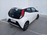  Toyota  Aygo TOYOTA  / 2018 / 5P / minicoche 1.0 70 x-play #2
