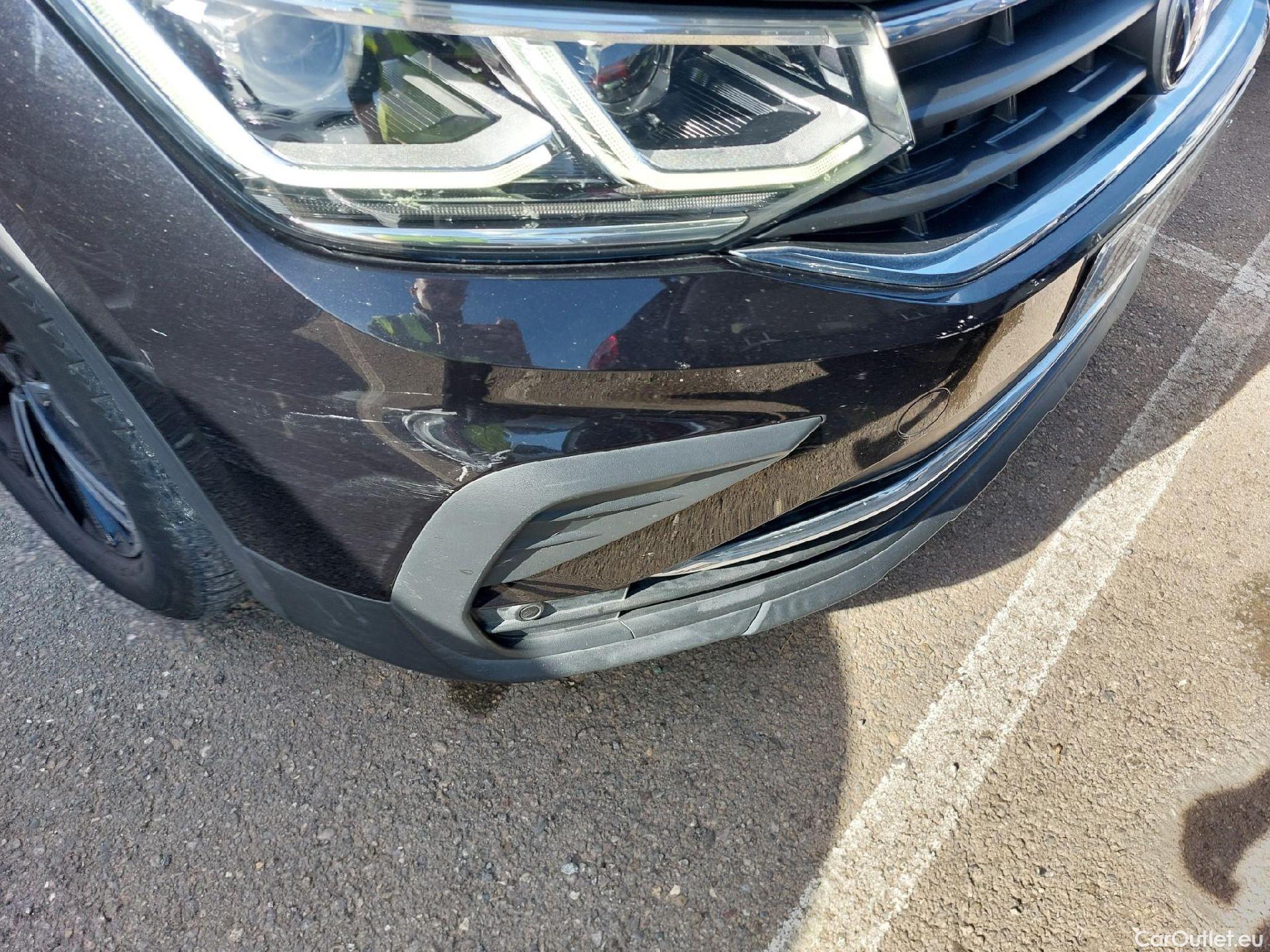  Volkswagen  Tiguan VOLKSWAGEN  / 2020 / 5P / todoterreno Life 2.0 TDI 110kW (150CV) DSG (AC2) #3