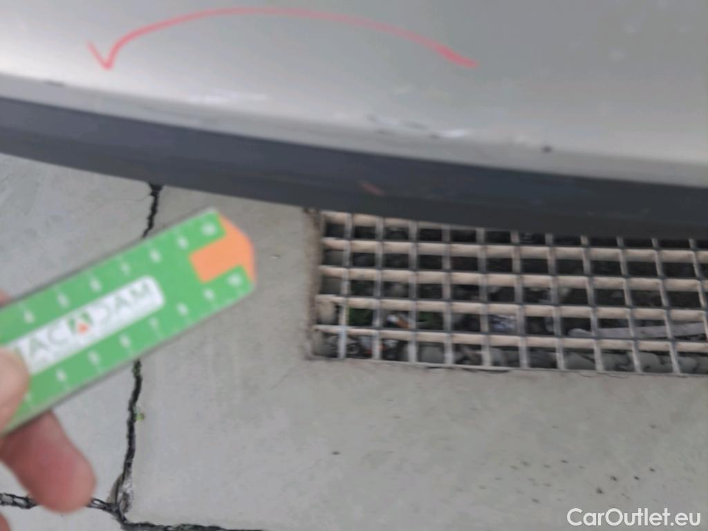  Volvo  V60 VOLVO  / 2018 / 5P / familiar 2.0 B3 (G) Momentum Pro Auto #42