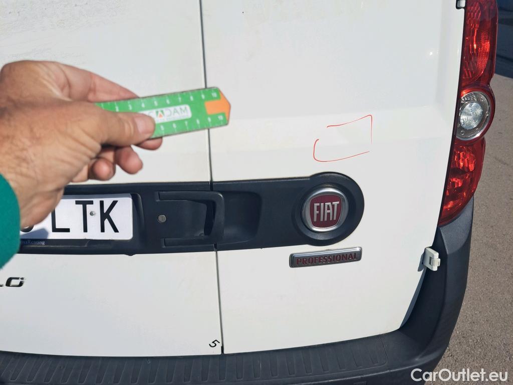  Fiat  Doblo FIAT Doblò Cargo/2015/4P/furgón derivado de turismo Cargo SX 1.3 Mjet 70 kW (95 CV) #3