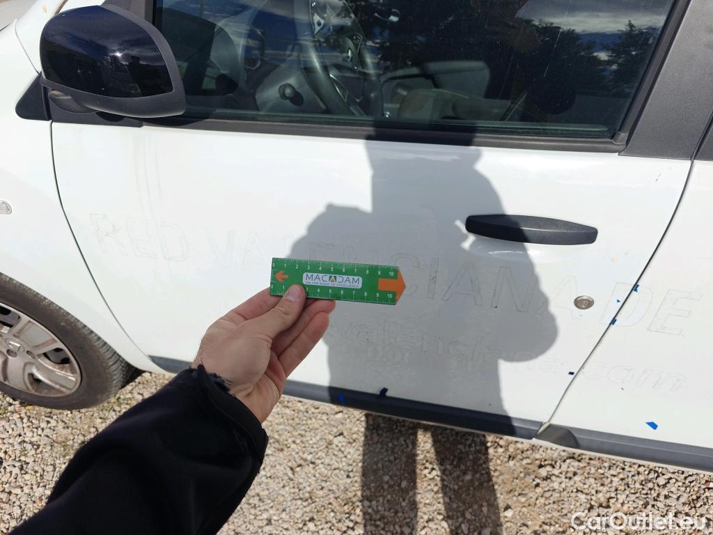  Dacia  Lodgy DACIA  / 2012 / 5P / monovolumen compacto Comfort Blue dCi 70kW (95CV) 7Pl - 18 #12