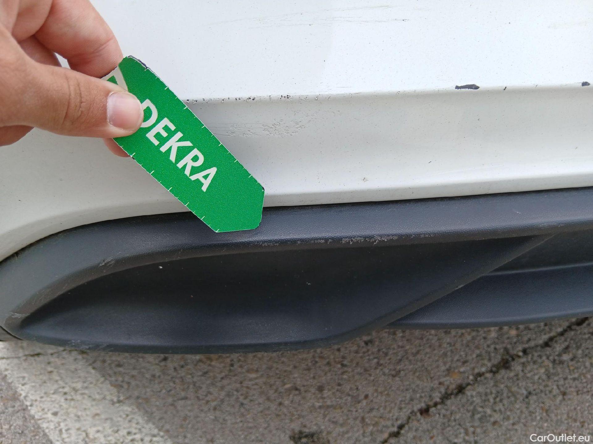  Volkswagen  Polo VOLKSWAGEN  / 2021 / 5P / berlina con portón Life 1.0 TSI 70kW (95CV) #15