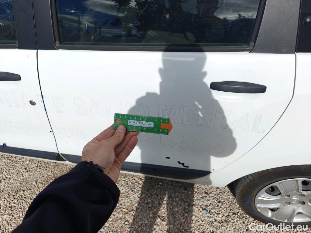  Dacia  Lodgy DACIA  / 2012 / 5P / monovolumen compacto Comfort Blue dCi 70kW (95CV) 7Pl - 18 #31