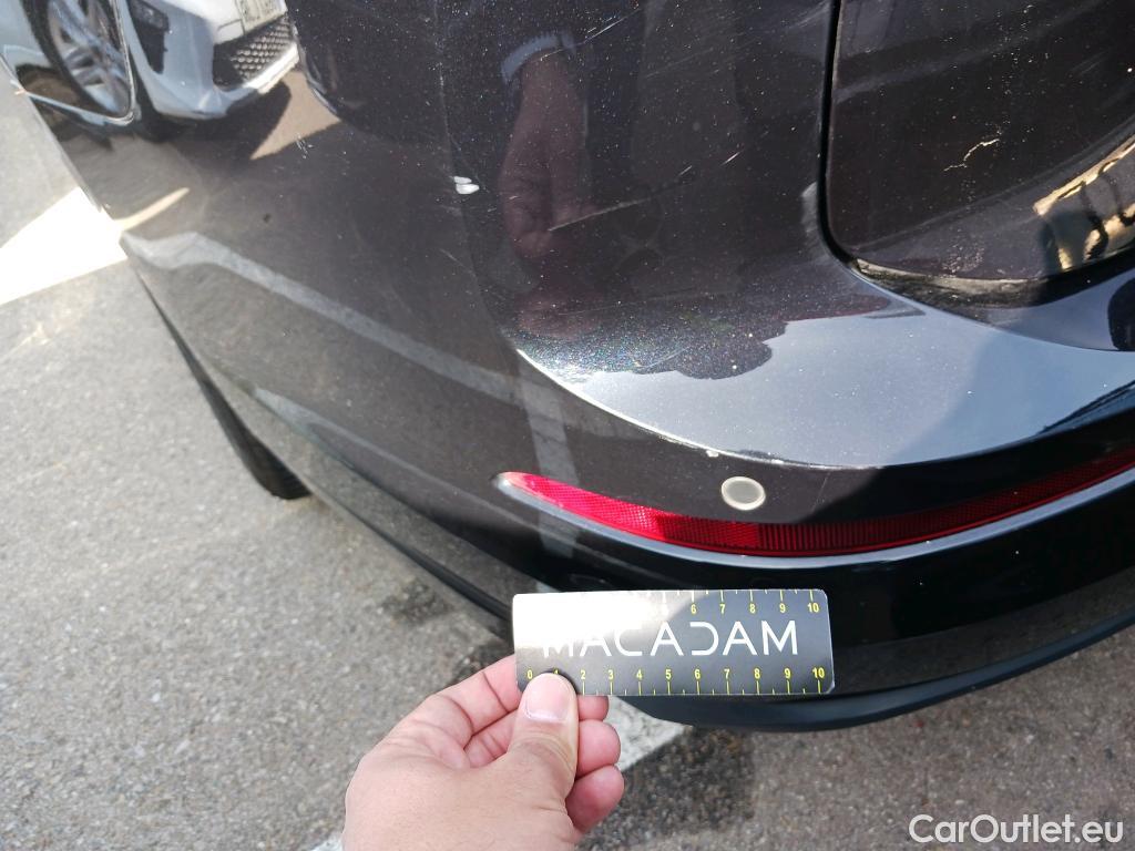  Volkswagen  Golf  VOLKSWAGEN / 2020 / 5P / familiar Life 2.0 TDI 85kW (115CV) DSG Variant #54