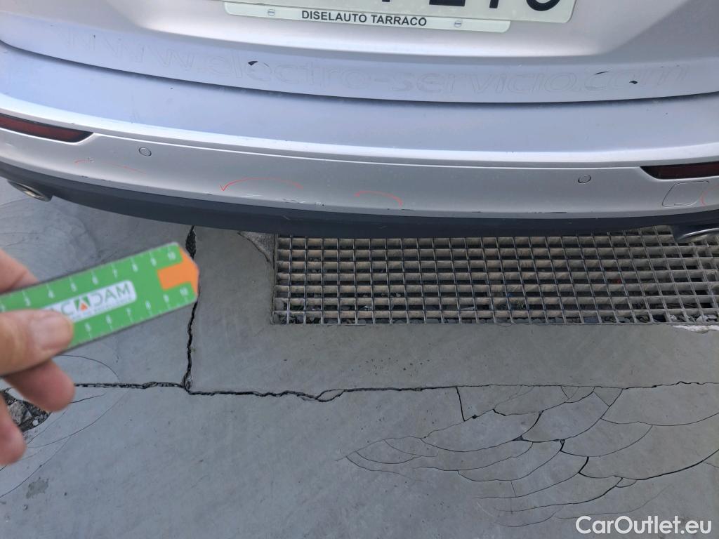  Volvo  V60 VOLVO  / 2018 / 5P / familiar 2.0 B3 (G) Momentum Pro Auto #41