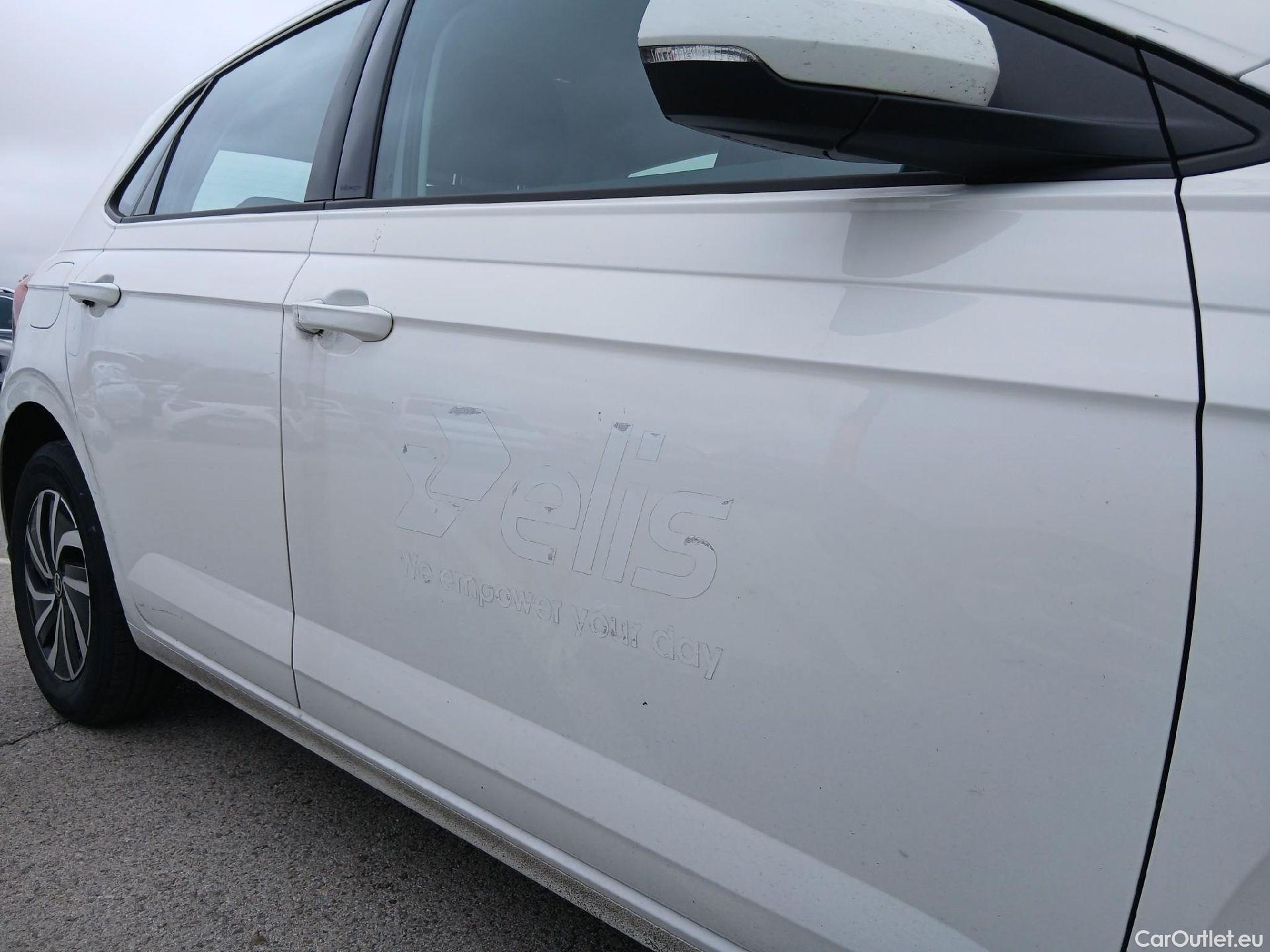  Volkswagen  Polo VOLKSWAGEN  / 2021 / 5P / berlina con portón Life 1.0 TSI 70kW (95CV) #21