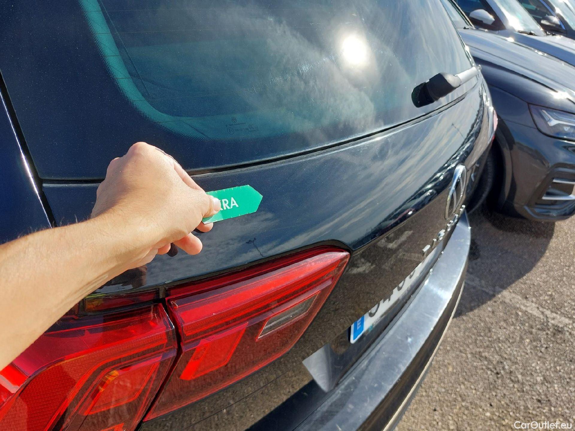  Volkswagen  Tiguan VOLKSWAGEN  / 2020 / 5P / todoterreno Life 2.0 TDI 110kW (150CV) DSG (AC2) #13