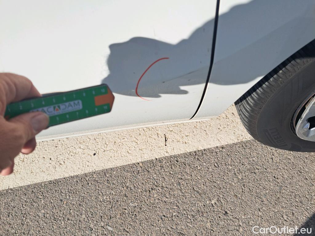  Fiat  Doblo FIAT Doblò Cargo/2015/4P/furgón derivado de turismo Cargo SX 1.3 Mjet 70 kW (95 CV) #7