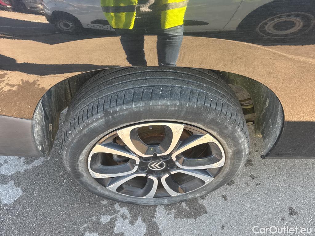  Citroen  Berlingo CITROEN  / 2018 / 5P / monovolumen Talla XL BlueHDi 130 S&S EAT8 SHINE #25