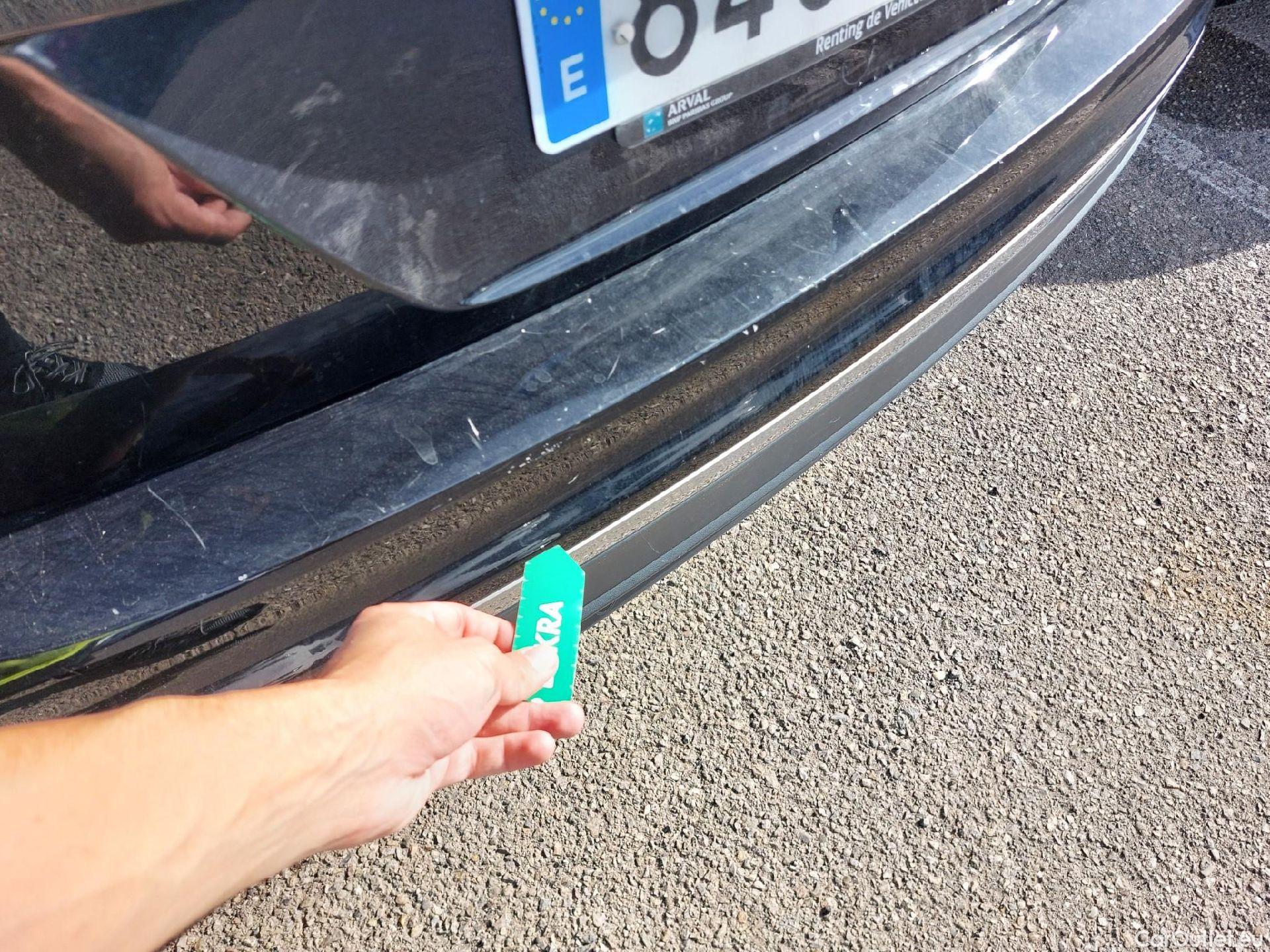  Volkswagen  Tiguan VOLKSWAGEN  / 2020 / 5P / todoterreno Life 2.0 TDI 110kW (150CV) DSG (AC2) #11