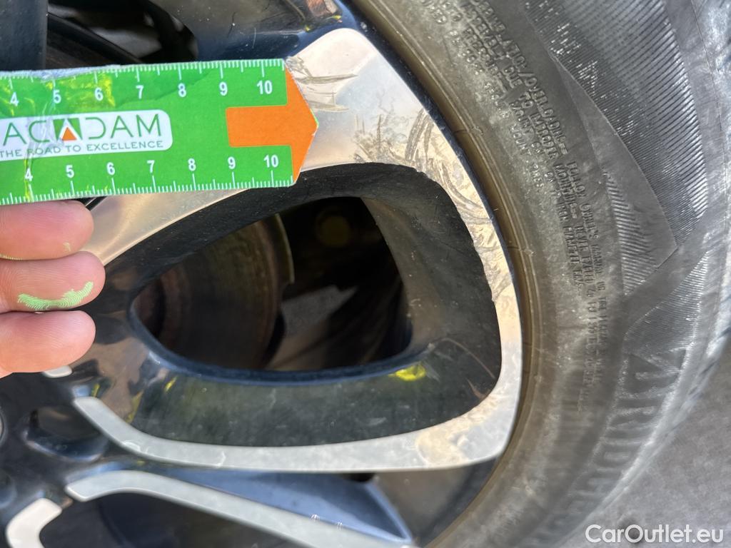  Citroen  Berlingo CITROEN  / 2018 / 5P / monovolumen Talla XL BlueHDi 130 S&S EAT8 SHINE #26