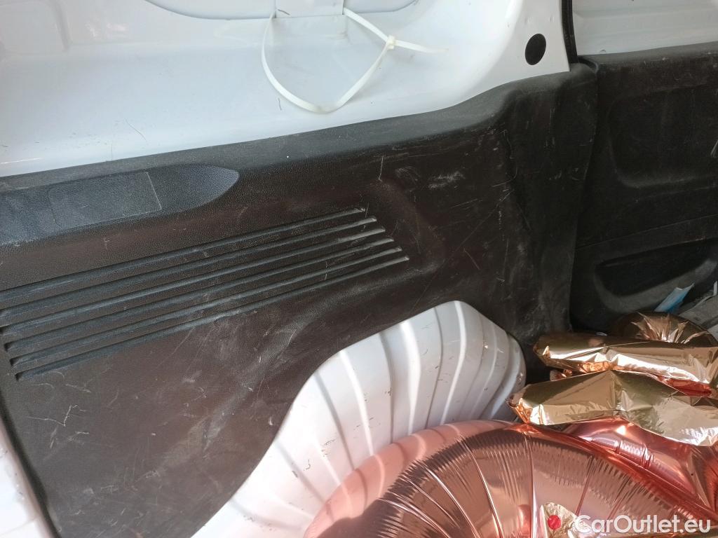  Citroen  Berlingo CITROEN  / 2018 / 4P / furgón derivado de turismo Talla M BlueHDi 100 #27