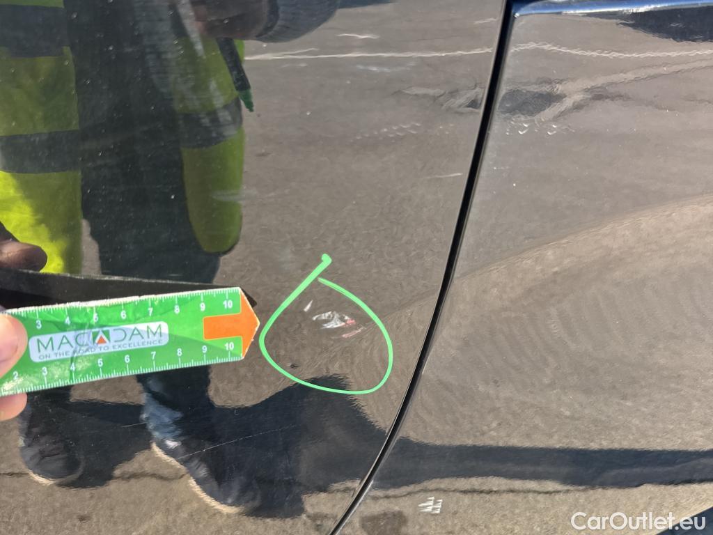  Citroen  Berlingo CITROEN  / 2018 / 5P / monovolumen Talla XL BlueHDi 130 S&S EAT8 SHINE #17